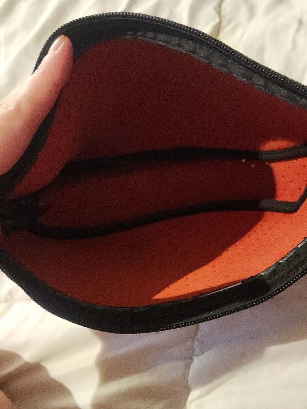 Parker& Hyde Queen Bee Collection Tolietry/Makeup Bag